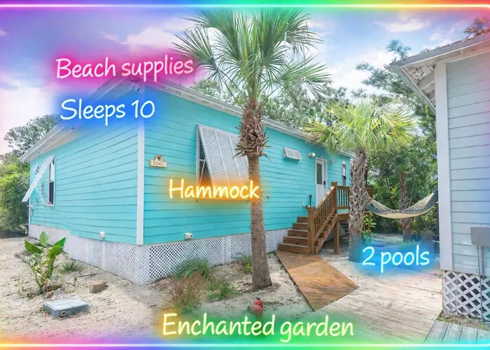 Holiday home Spacious House With Ocean Views And Private Entrance *