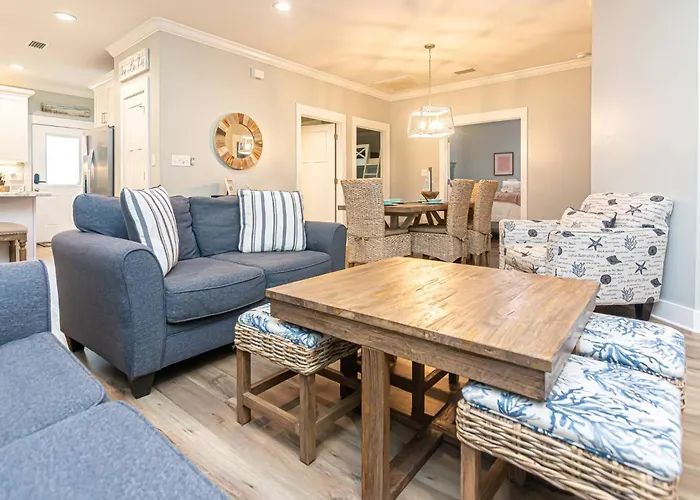Spacious House With Ocean Views And Private Entrance *
