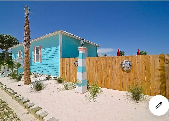 Spacious House With Ocean Views And Private Entrance Holiday home *