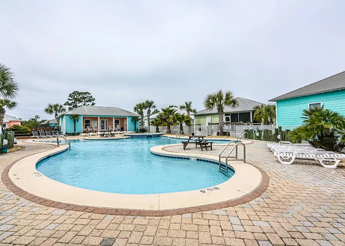 Spacious House With Ocean Views And Private Entrance Holiday home